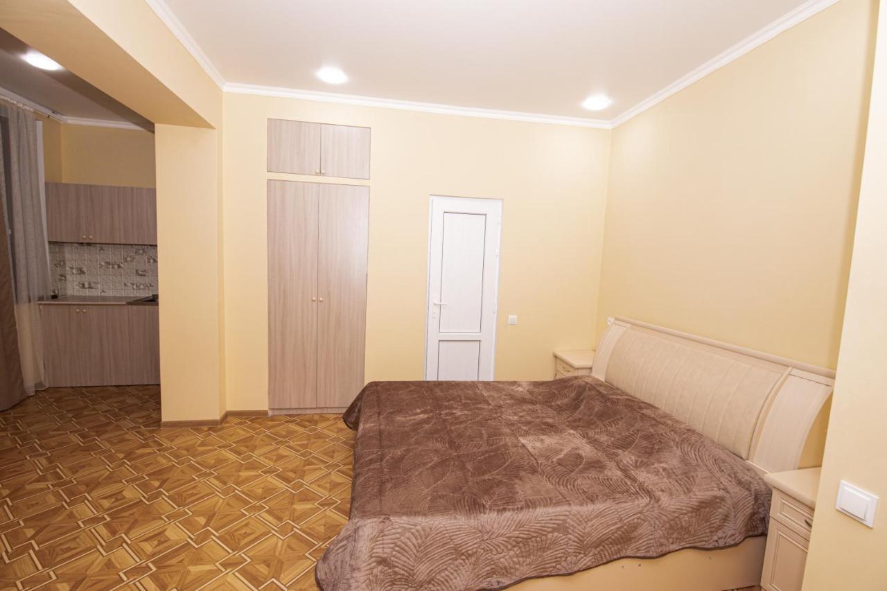 Орел Yerevan Exterior photo