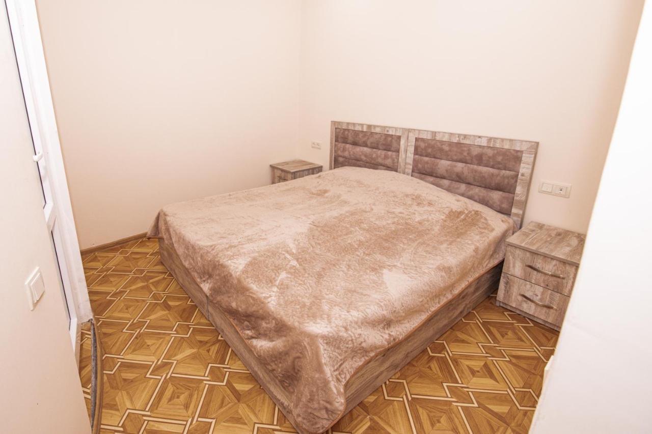 Орел Yerevan Exterior photo